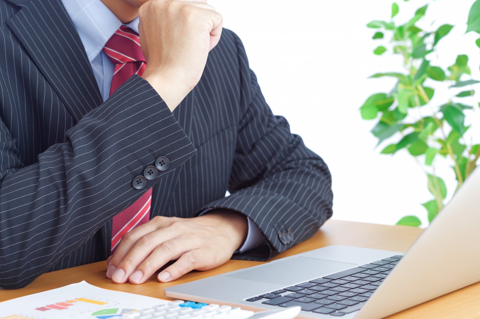 【2026年行政書士法改正】登録支援機関は入管申請できる？違法となるケースと業務範囲