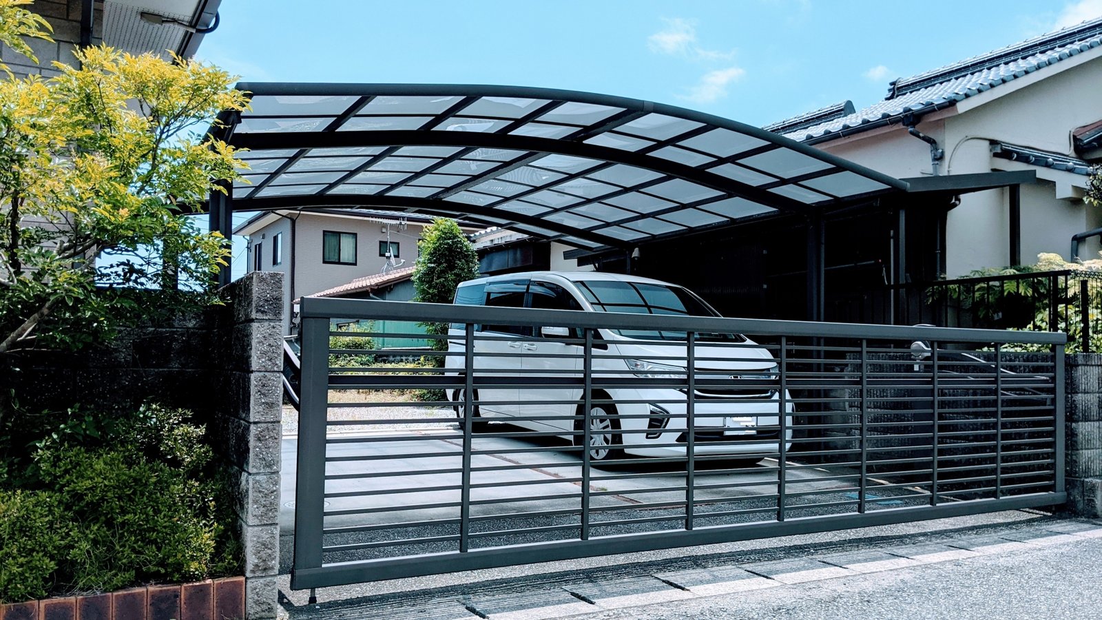 車庫証明の必要書類は？普通車・軽自動車・賃貸・法人まで状況別に解説