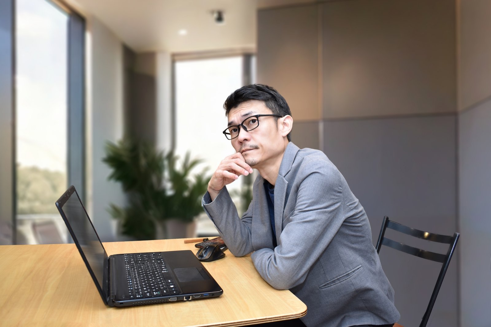 補助金事業で採択されるための事業計画書の書き方｜審査員に刺さる構成と5つのポイント