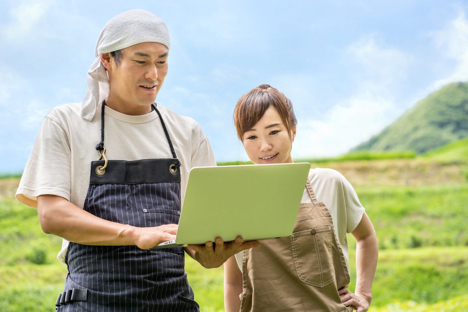 eMAFF申請とは？2026年10月開始の「eMAFF申請2.0」で何が変わるか、移行スケジュールと今やるべきことを解説